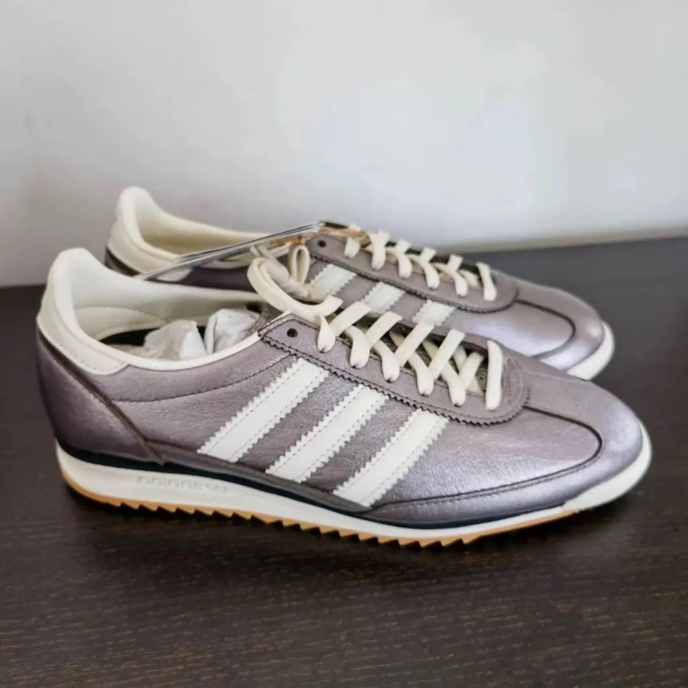 adidas Originals Women’s ‘'Aurora Black’ SL 72 Sneakers JH6364